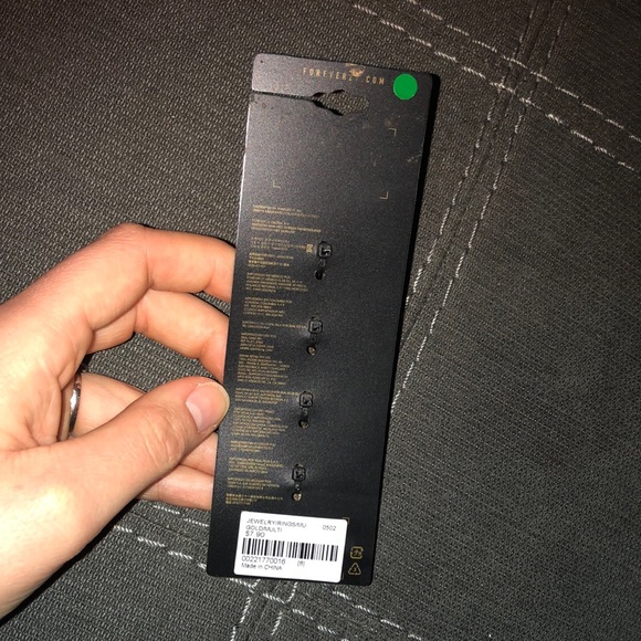 Costume rings with assorted stones! - Picture 2 of 2